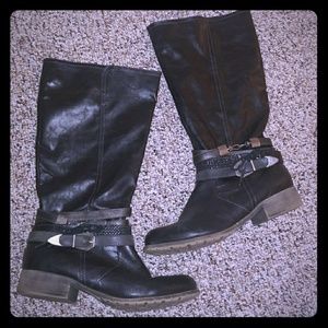 Maurices Black wide calf boots